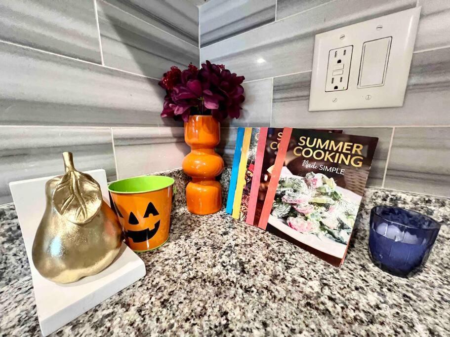 504 Luxe 1Bdr Apt In Center City フィラデルフィア エクステリア 写真