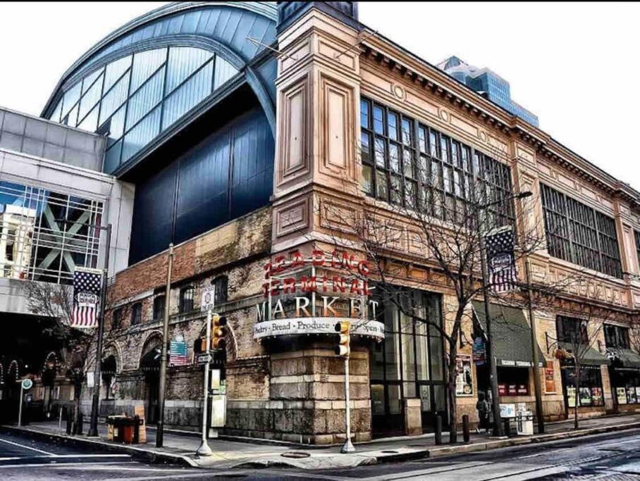 504 Luxe 1Bdr Apt In Center City フィラデルフィア エクステリア 写真